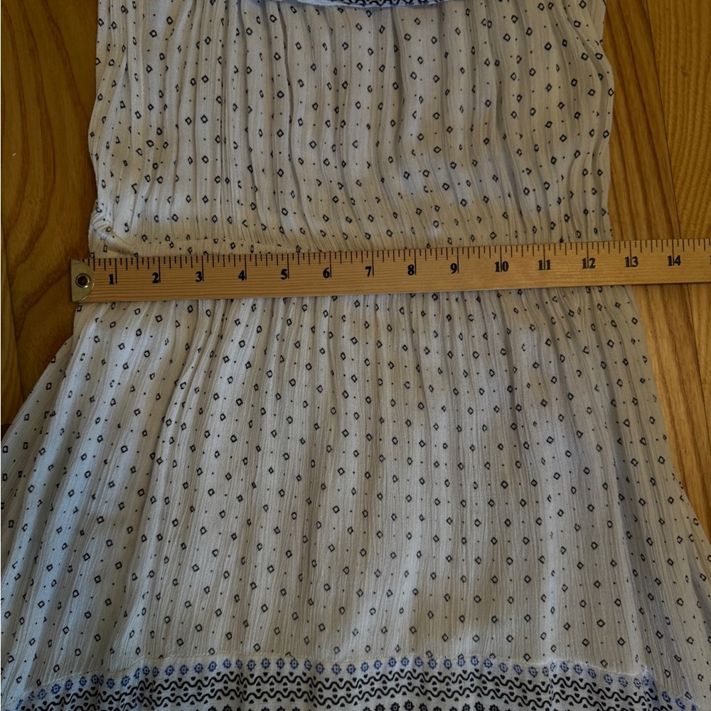 Off-Shoulder Bohemian Maxi Dress in Cream and Black - Picture 7 of 9